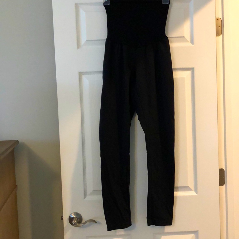 Jessica Simpson maternity leggings dressy